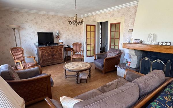 Maison à vendre    5 pièces •  Saint-Hilaire-Saint-Mesmin