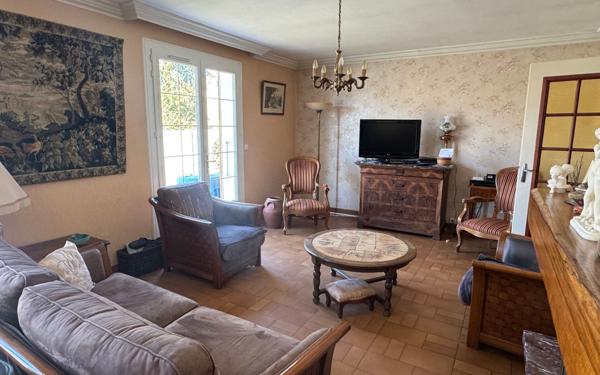 Maison à vendre    5 pièces •  Saint-Hilaire-Saint-Mesmin