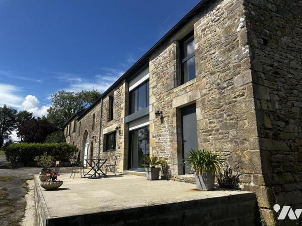 A VENDRE 56 PLOEREN, proche Vannes et Arradon, belle propriété, sur terrain 43 245 m² + hangar