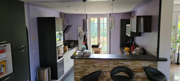 BELLE DEMEURE CONTEMPORAINE