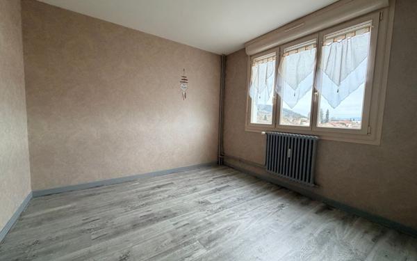 Appartement à vendre    3 pièces •  Ligny-en-Barrois