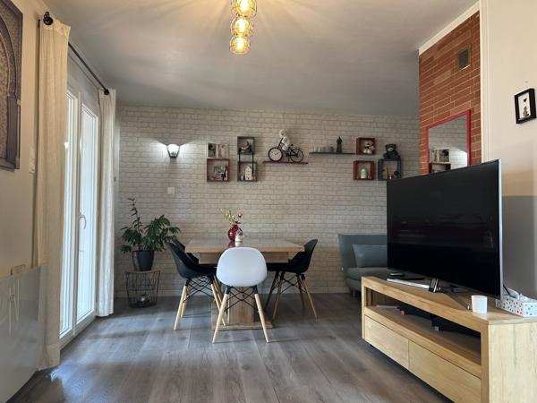 Maison avec jardin