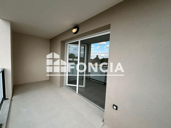 Location Appartement 3 pièces 63.25 m² - RESIDENCE CARRE MESANGE La Chapelle Saint Mesmin 45380