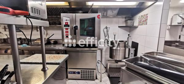 Fonds De Commerce
        
        - 105 m² 275 000 € *