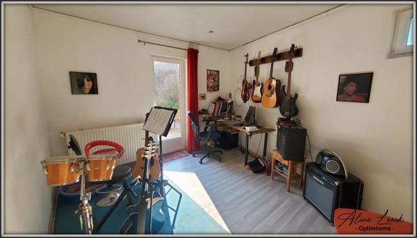 LONGERE 160 m² 4 CH GARAGE JARDIN EXPO SUD