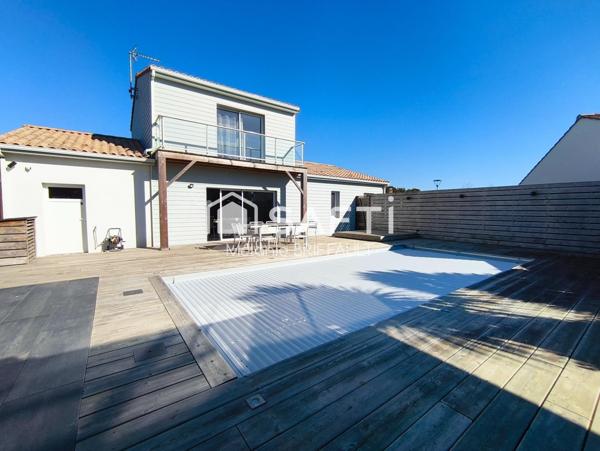 Maison - 4 pièces - 110m²