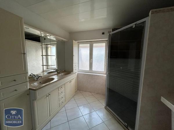 Maison à louer 3 pièces 73m²