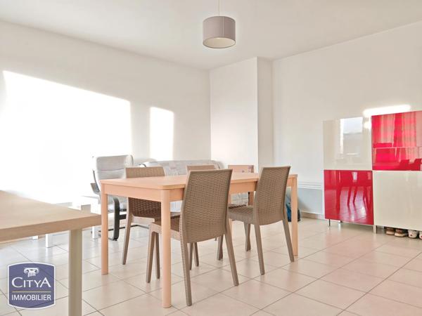 Appartement à vendre 2 pièces 49m² La Bassée (59480)