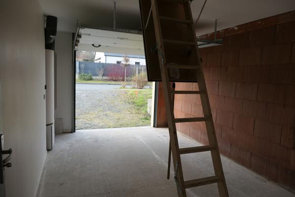 Maison lumineuse de 85 m² de plain-pied à La Suze Sur Sarthe - 3 chambres