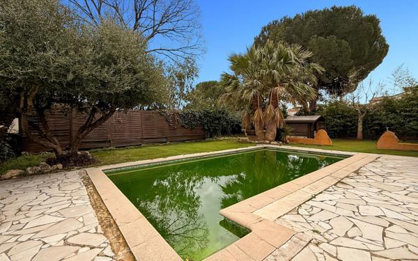 Maison à vendre    4 pièces • 110 m2 Fréjus