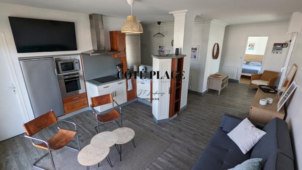 Saint-Palais-sur-Mer (17420) Aperçu océan - Appartement T3 de 67m2 centre-ville de Saint Palais - prix de vente 451500€ HAI