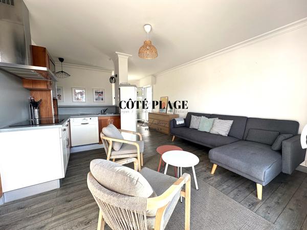 Saint-Palais-sur-Mer (17420) Aperçu océan - Appartement T3 de 67m2 centre-ville de Saint Palais - prix de vente 451500€ HAI