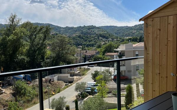 Appartement à vendre    3 pièces • 58,81 m2 Auribeau-sur-Siagne