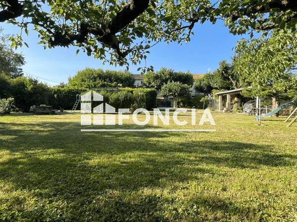 À vendre Maison 7 pièces 250 m² - Avignon 84000