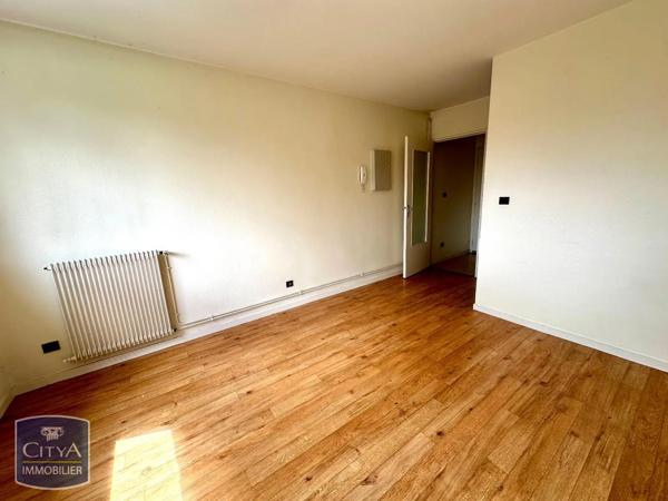 Appartement à louer 1 pièce 22.03m² Mont-Saint-Aignan (76130)