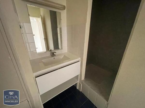 Appartement à louer 1 pièce 22.03m² Mont-Saint-Aignan (76130)