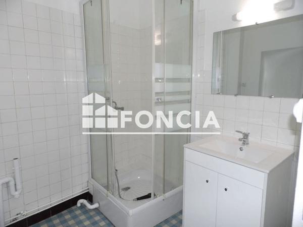 Location Appartement 2 pièces 43.28 m² - 7 PLACE DE LA MOTTE VERTE Bourgueil 37140