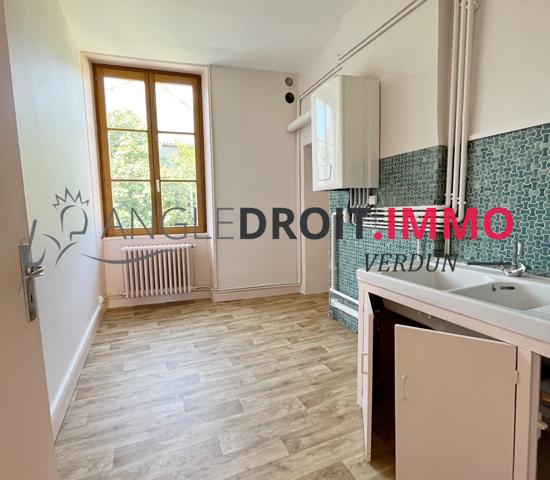 APPARTEMENT T4 à VERDUN