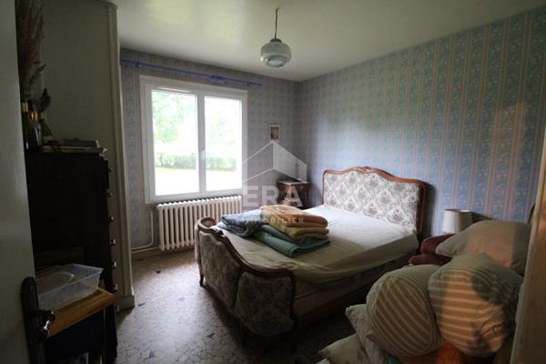 PAVILLON INDÉPENDANT SUR 3850 M2  DE TERRAIN , FORÊT GOBANAISE