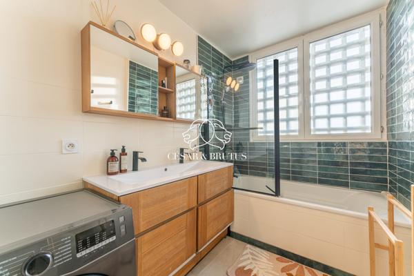 Spacieux T3 de 67 m² Traversant avec Vue Fourvière – Lyon 8ème
