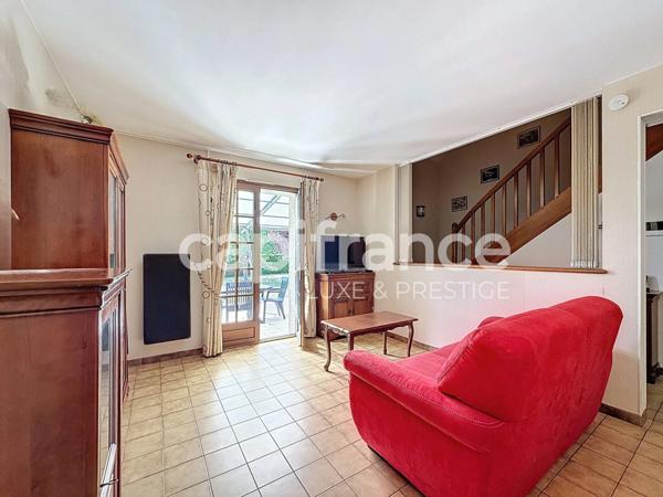 Maison 212 m2 à Fondettes proche du centre ville, 7 chambres