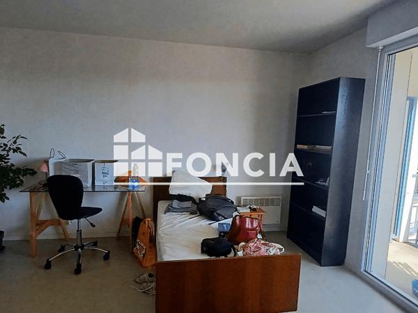 Location Studio 25.48 m² - 75 BLD DES ETATS-UNIS La Roche Sur Yon 85000