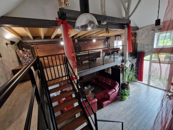 Propriete à vendre proche LURE (70) FERME T7 RENOVEE avec DEPENDANCES