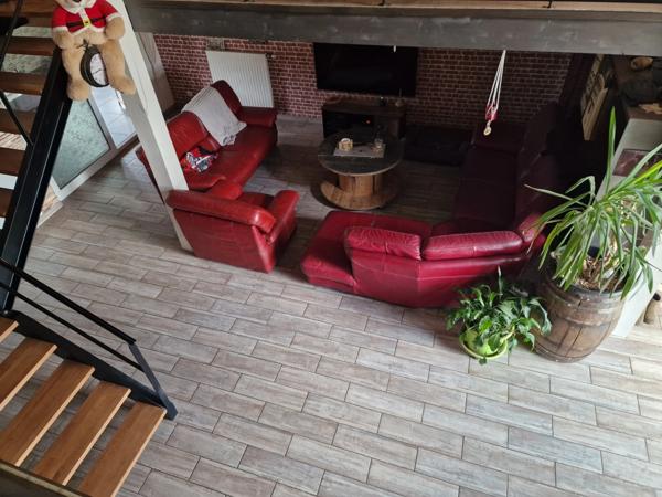 Propriete à vendre proche LURE (70) FERME T7 RENOVEE avec DEPENDANCES