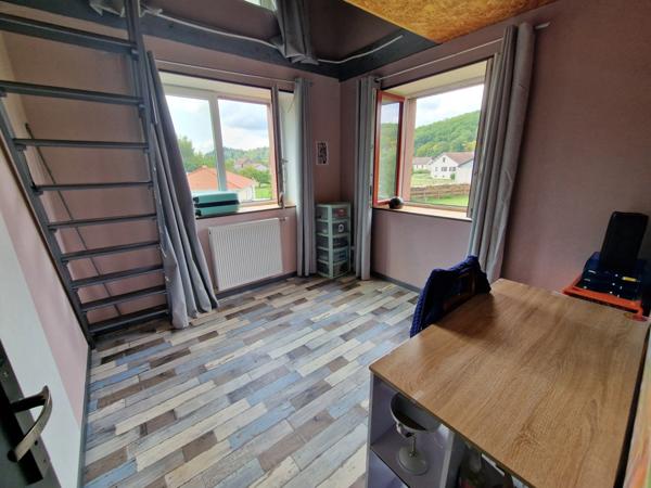 Propriete à vendre proche LURE (70) FERME T7 RENOVEE avec DEPENDANCES