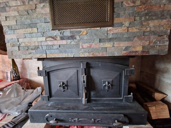 Propriete à vendre proche LURE (70) FERME T7 RENOVEE avec DEPENDANCES