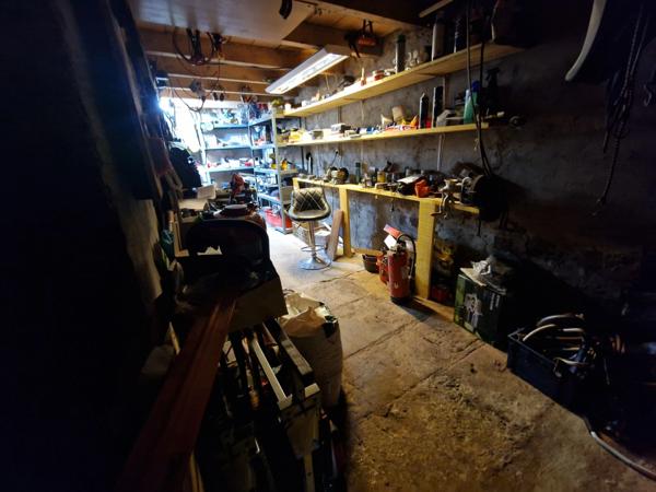 Propriete à vendre proche LURE (70) FERME T7 RENOVEE avec DEPENDANCES
