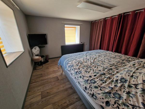 Propriete à vendre proche LURE (70) FERME T7 RENOVEE avec DEPENDANCES