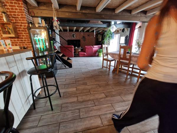 Propriete à vendre proche LURE (70) FERME T7 RENOVEE avec DEPENDANCES