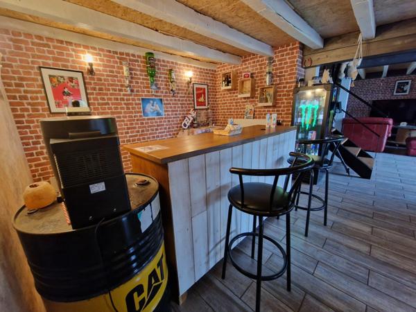 Propriete à vendre proche LURE (70) FERME T7 RENOVEE avec DEPENDANCES