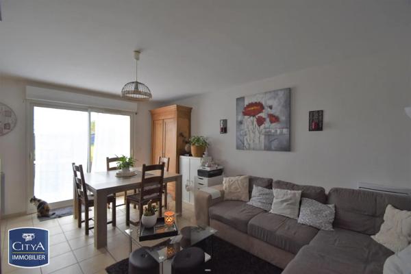 Appartement à louer 3 pièces 62.7m² Aiguillon (47190)