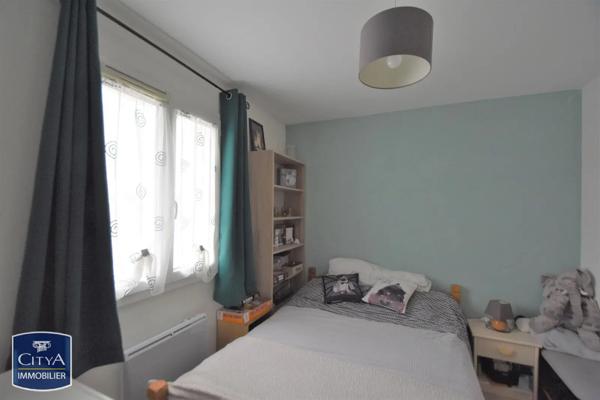 Appartement à louer 3 pièces 62.7m² Aiguillon (47190)