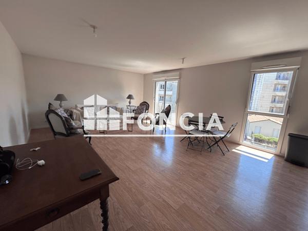 Location Appartement 3 pièces 70.73 m² - DURACHAI La Roche Sur Yon 85000