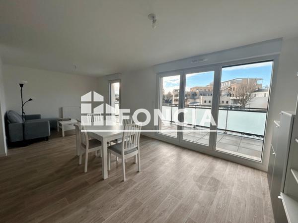 Location Appartement meublé 3 pièces 79.44 m² - 10 rue de la Simbrandière La Roche Sur Yon 85000