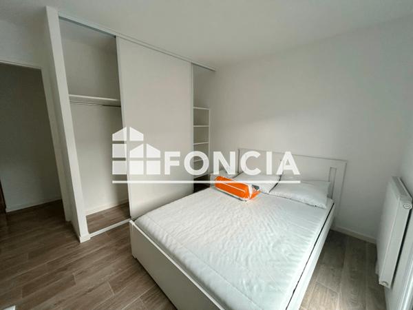 Location Appartement meublé 3 pièces 79.44 m² - 10 rue de la Simbrandière La Roche Sur Yon 85000