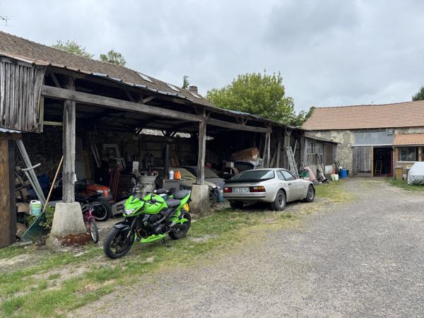 Houdan (78550) Ensemble de 3 maisons / Piscine