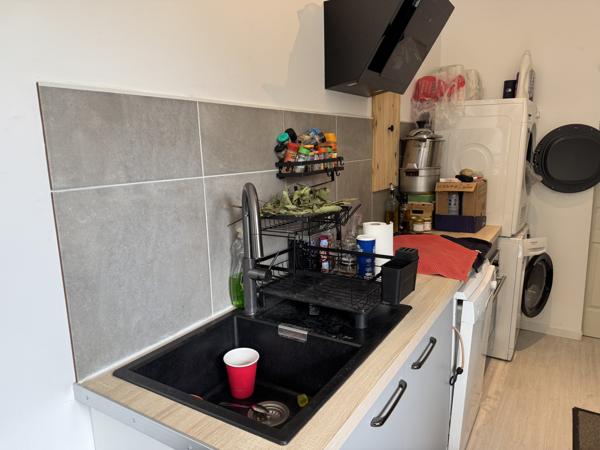 Houdan (78550) Ensemble de 3 maisons / Piscine