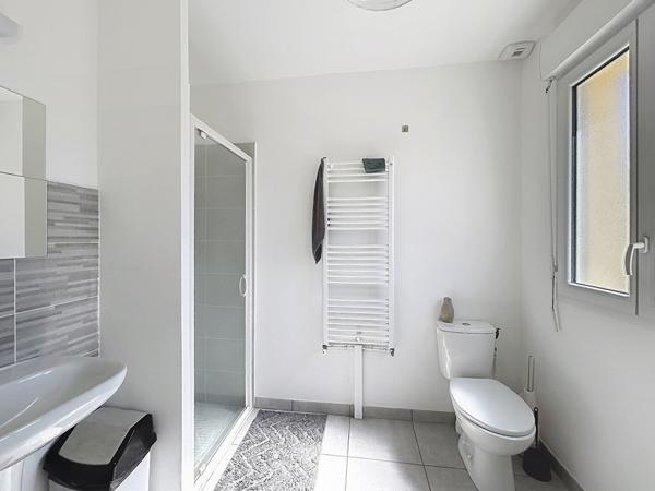 Maison - 5 pièces - 80 m²