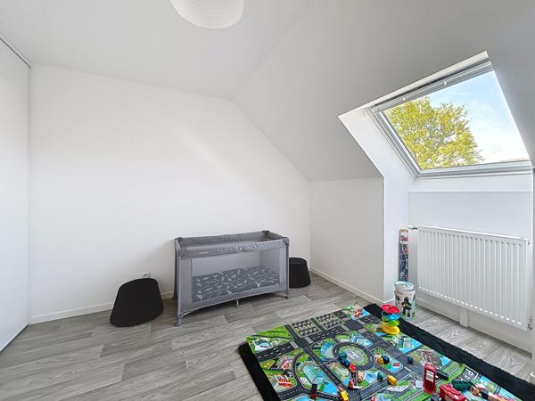 Maison - 5 pièces - 80 m²