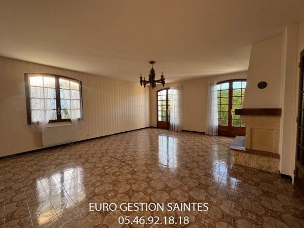 MAISON T5 - GARAGE - JARDIN