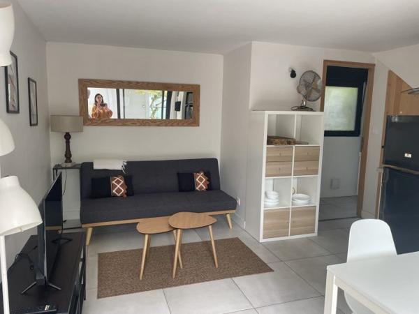 T2 Pessac