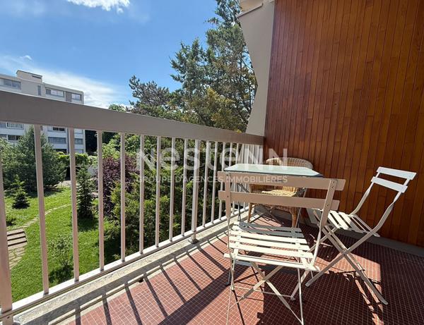 Appartement Lyon 5 de 72 m2 dans parc avec piscine