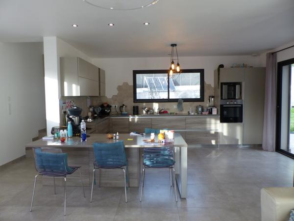 Ajaccio magnifique Villa contemporaine récente T5 avec vaste garage  Ajaccio (20000)