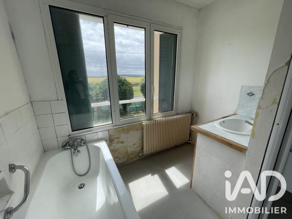 Maison à vendre 4 pièces 84 m² Villeneuve-la-Guyard