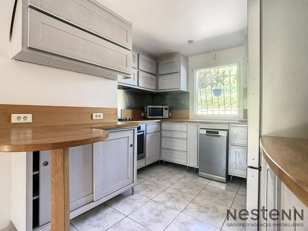 Maison Trets 5 pièce(s) 124.05 m2