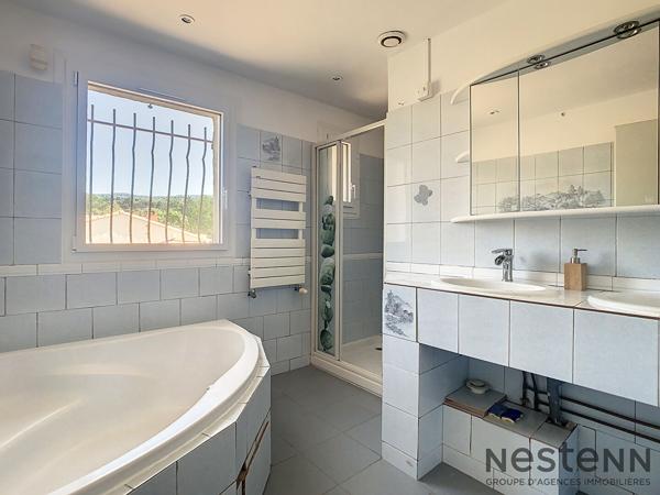 Maison Trets 5 pièce(s) 124.05 m2